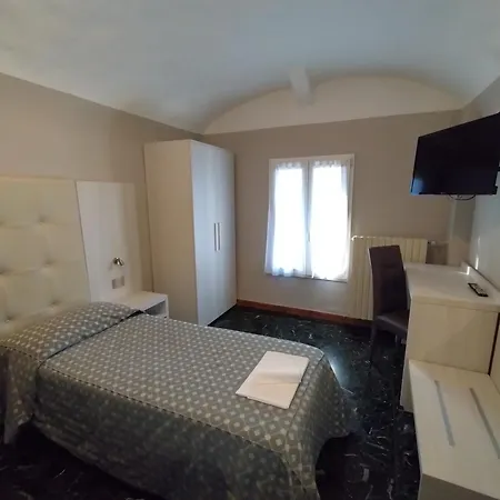 Venaria Reale Da Matteo 3* 나르졸레